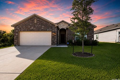 3424 Sky Pl, Seguin, TX, 78155-0086 | Card Image