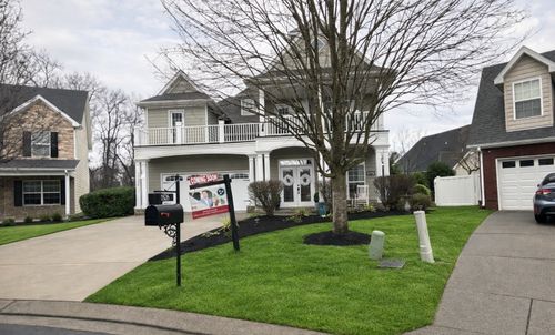 1526 Dewsbury Dr, Murfreesboro, TN, 37128-2743 | Card Image