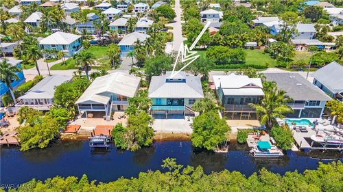 1296 Grand Canal Dr, NAPLES, FL, 34110-1506 | Card Image