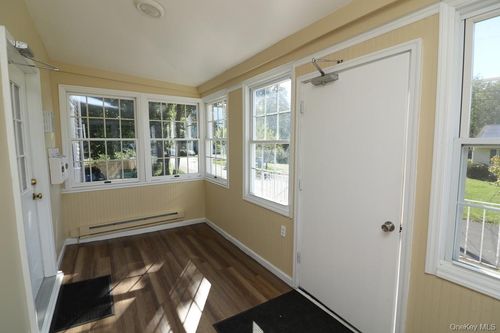 apt-n3-22 Coffey Ave, Beacon, NY, 12508-3939 | Card Image