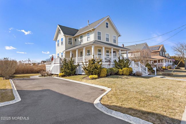 52 Riverdale Ave, House other with 3 bedrooms, 3 bathrooms and null parking in Monmouth Beach NJ | Image 8