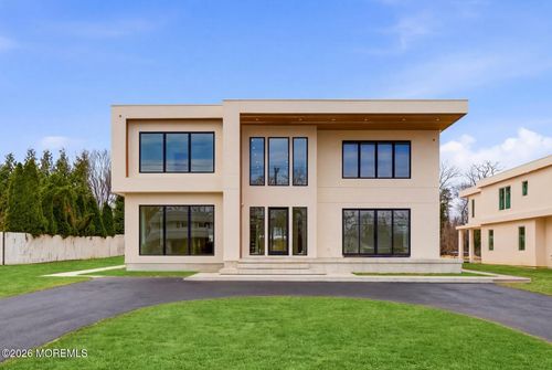 46 Whale Pond Rd, Oakhurst, NJ, 07755-1261 | Card Image