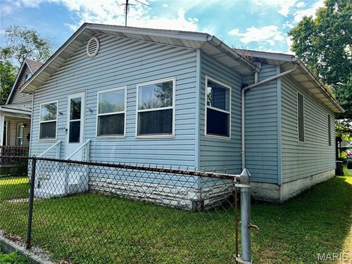 2205 Ohio Ave, Granite City, IL, 62040-1921 | Card Image