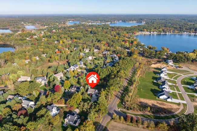 8272 Bainbridge Dr, House other with 5 bedrooms, 4 bathrooms and null parking in Mattawan MI | Image 49