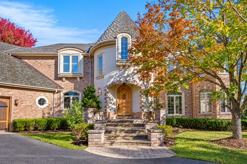 26421 N Middleton Pkwy, Mundelein, IL, 60060-9123 | Card Image