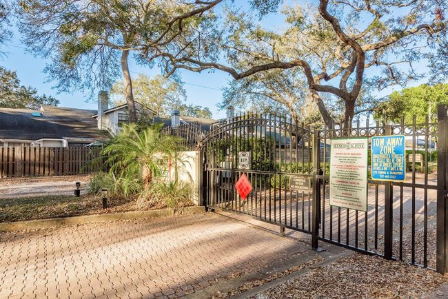 1712 - 1712 Hammock Pine Blvd, Condo with 1 bedrooms, 2 bathrooms and null parking in CLEARWATER FL | Image 26