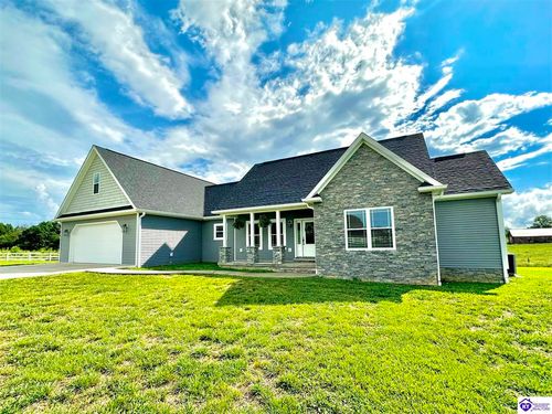 39 Woodland Heights Pkwy, Campbellsville, KY, 42718-7503 | Card Image