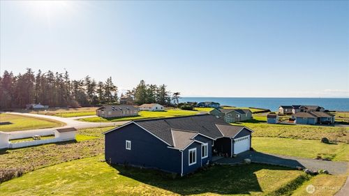 2691 Balboa Way, Coupeville, WA, 98239-3214 | Card Image