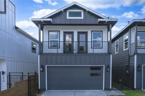 1417 Bringhurst St, Houston, TX, 77020-8300 | Card Image