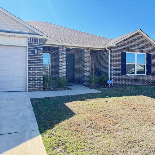 7510 E 159th St S, Bixby, OK, 74008-2782 | Card Image