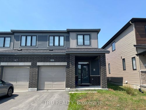 919 Athenry Crt, Nepean, ON, K2J7C5 | Card Image