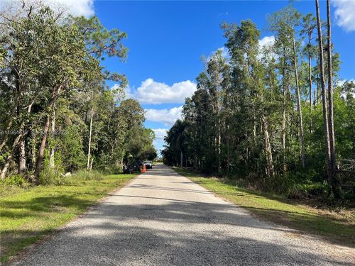 3050 Pine Tree Dr, NAPLES, FL, 34112-7646 | Card Image