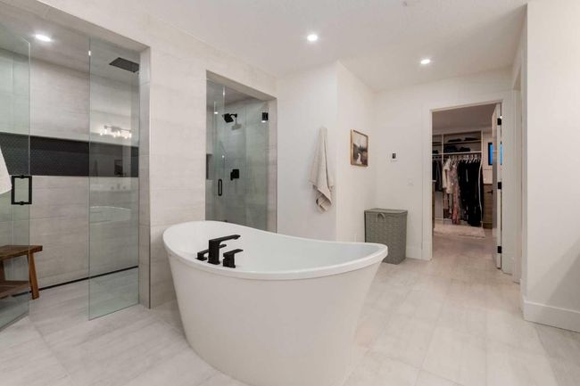 10 Stillwater Bay, House other with 5 bedrooms, 5 bathrooms and 6 parking in Heritage Pointe AB | Image 36
