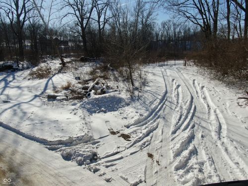 0 1300 E 1300 S, Clinton, IN, 47842 | Card Image