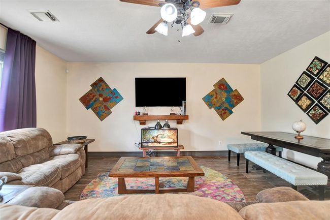 Cozy living space open to the kitchen | Image 12