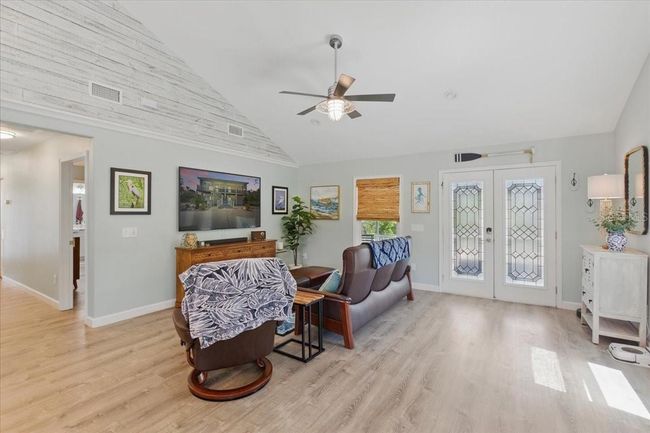 15250 Sw 100 Th Pl, House other with 2 bedrooms, 2 bathrooms and null parking in Cedar Key FL | Image 12