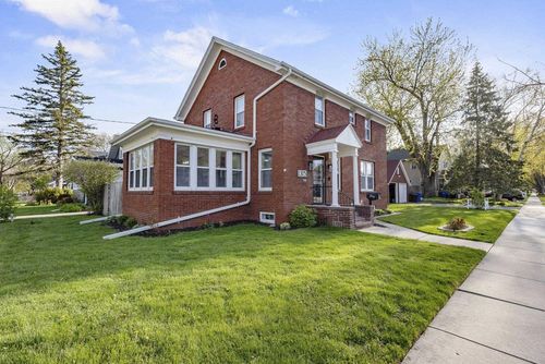1305 W Lawrence Street, APPLETON, WI, 54914 | Card Image