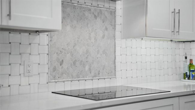 Basket weave backsplash tile | Image 14