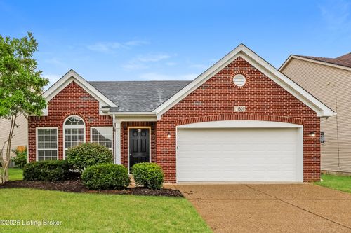 11601 Top Walnut Loop, Louisville, KY, 40229-3469 | Card Image