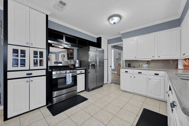 2022 Willow Wisp Dr, House other with 3 bedrooms, 2 bathrooms and 4 parking in Seabrook TX | Image 15