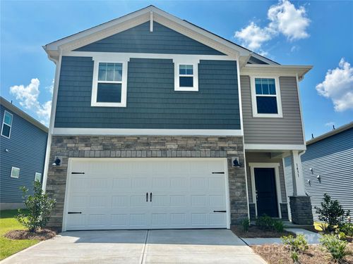 1431 31st St Ne, Conover, NC, 28613-9449 | Card Image