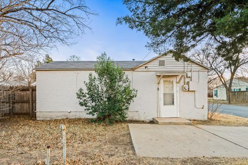 rear-2124 29th St, Lubbock, TX, 79411-1410 | Card Image