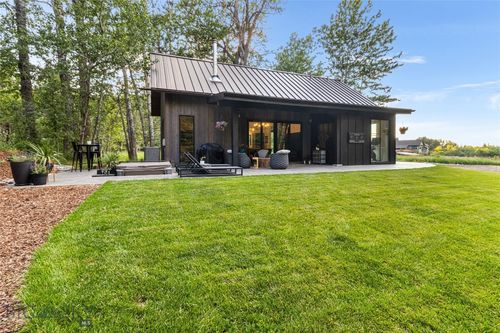 13720 Cottonwood Canyon Rd, Bozeman, MT, 59718-8991 | Card Image