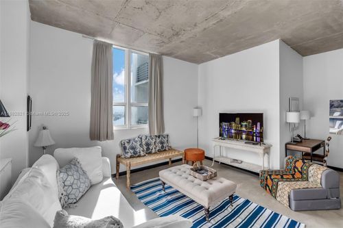 apt-2104-234 Ne 3rd St, Miami, FL, 33132-2273 | Card Image