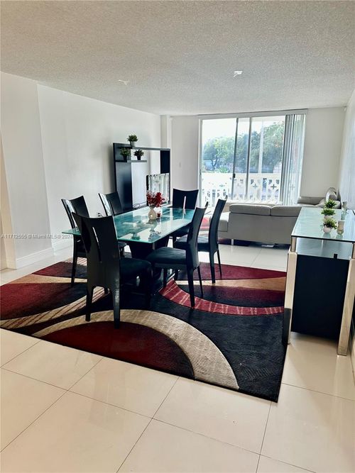 apt-201-13155 Ixora Ct, North Miami, FL, 33181-2323 | Card Image