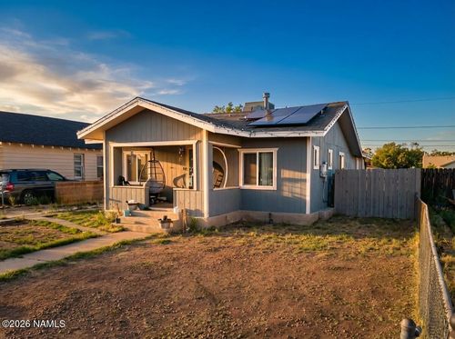 418 W Aspinwall St, Winslow, AZ, 86047-3420 | Card Image