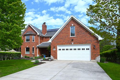 175 Lagoon Dr, Northfield, IL, 60093-3509 | Card Image