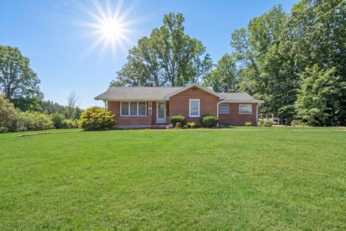 813 Jubal Early Hwy, Wirtz, VA, 24184-3824 | Card Image