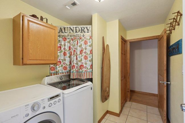 3 - 13872 Shellhammer Rd, House other with 4 bedrooms, 2 bathrooms and null parking in Winnie TX | Image 22
