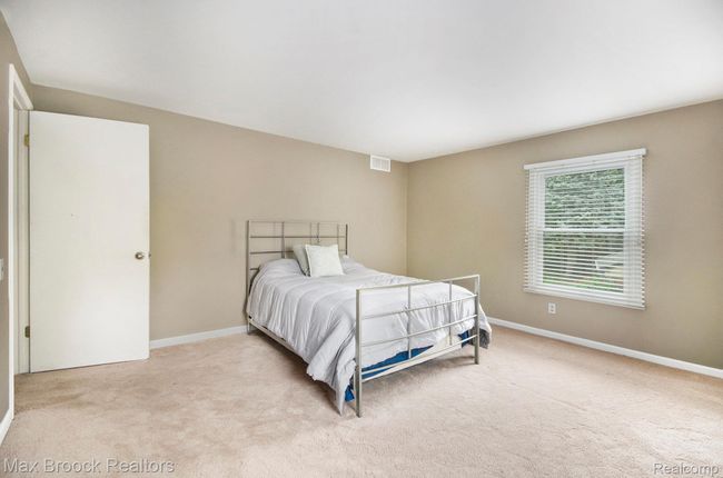 Bedroom 3 | Image 19