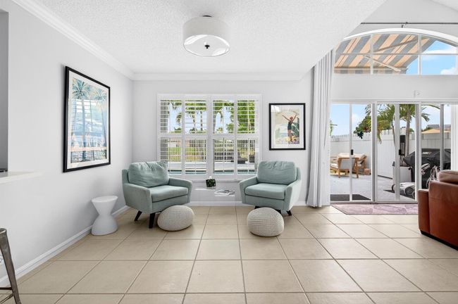 5086 Prairie Dunes Village Cir, House other with 3 bedrooms, 3 bathrooms and null parking in Lake Worth FL | Image 4