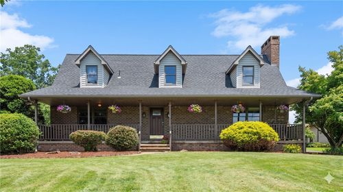 753 Bullcreek Rd, Butler, PA, 16002-8652 | Card Image