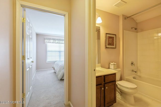 Private bath on the second floor. | Image 22