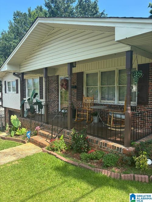 2132 Etowah St, Tarrant, AL, 35217-2621 | Card Image