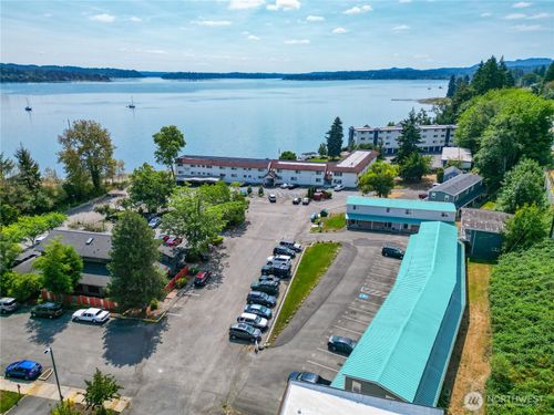 8755 Shore Pl Nw, Silverdale, WA, 98383-9102 | Card Image