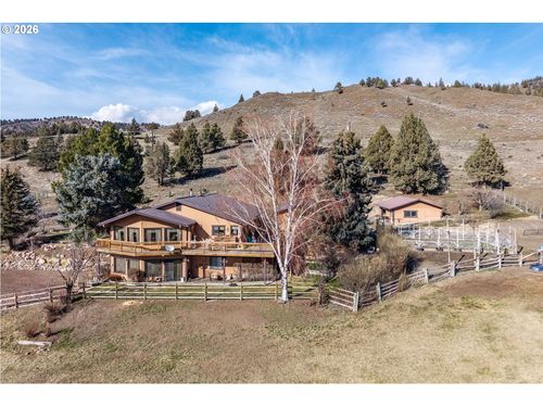 27791 Blue Heron Rd, John Day, OR, 97845-5720 | Card Image