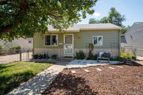7811 Olive St, Commerce City, CO, 80022-1135 | Card Image