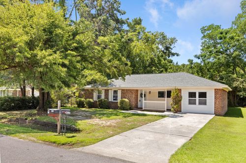 4517 Nestwood St, Ladson, SC, 29456-3727 | Card Image
