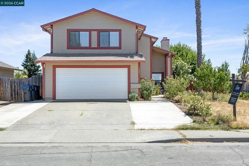 1001 Dustin Way, Fairfield, CA, 94533-4116 | Card Image