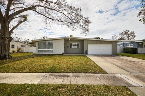3312 Nakora Dr, TAMPA, FL, 33618-4218 | Card Image