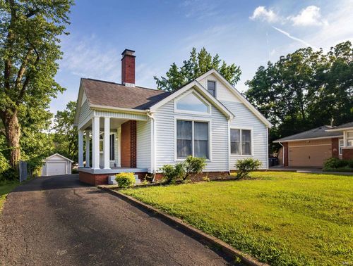16 W Camp Ground Rd, Evansville, IN, 47710-4412 | Card Image