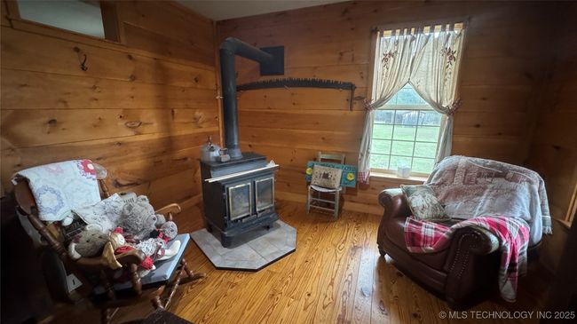 24252 Independence Rd, House other with 2 bedrooms, 1 bathrooms and null parking in Heavener OK | Image 52
