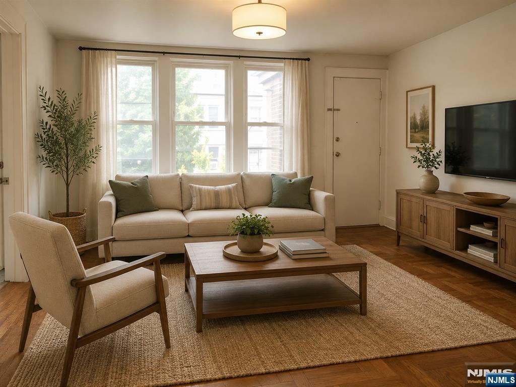 Residential Lease in Newark