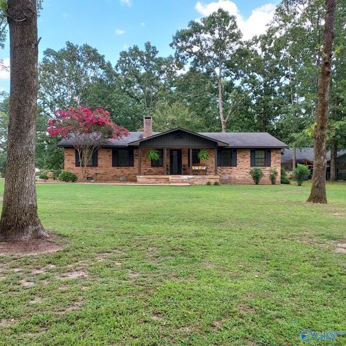 17 Third Ave, Rainsville, AL, 35986-5749 | Card Image