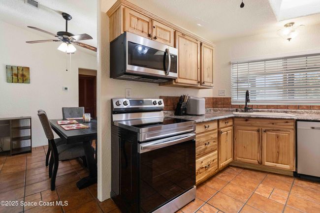 1019 Lee Ave Nw, House other with 3 bedrooms, 2 bathrooms and null parking in PALM BAY FL | Image 8