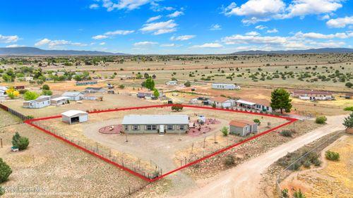 2115 N Papago Trl, Chino Valley, AZ, 86323-8675 | Card Image